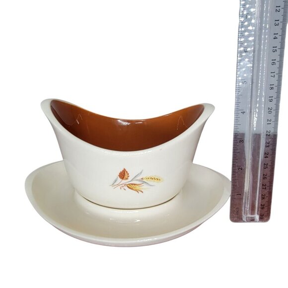 Mid-Century Modern Atomic Gravy Boat & Attached Underplate-- Fall Harvest Wheat - Picture 9 of 10